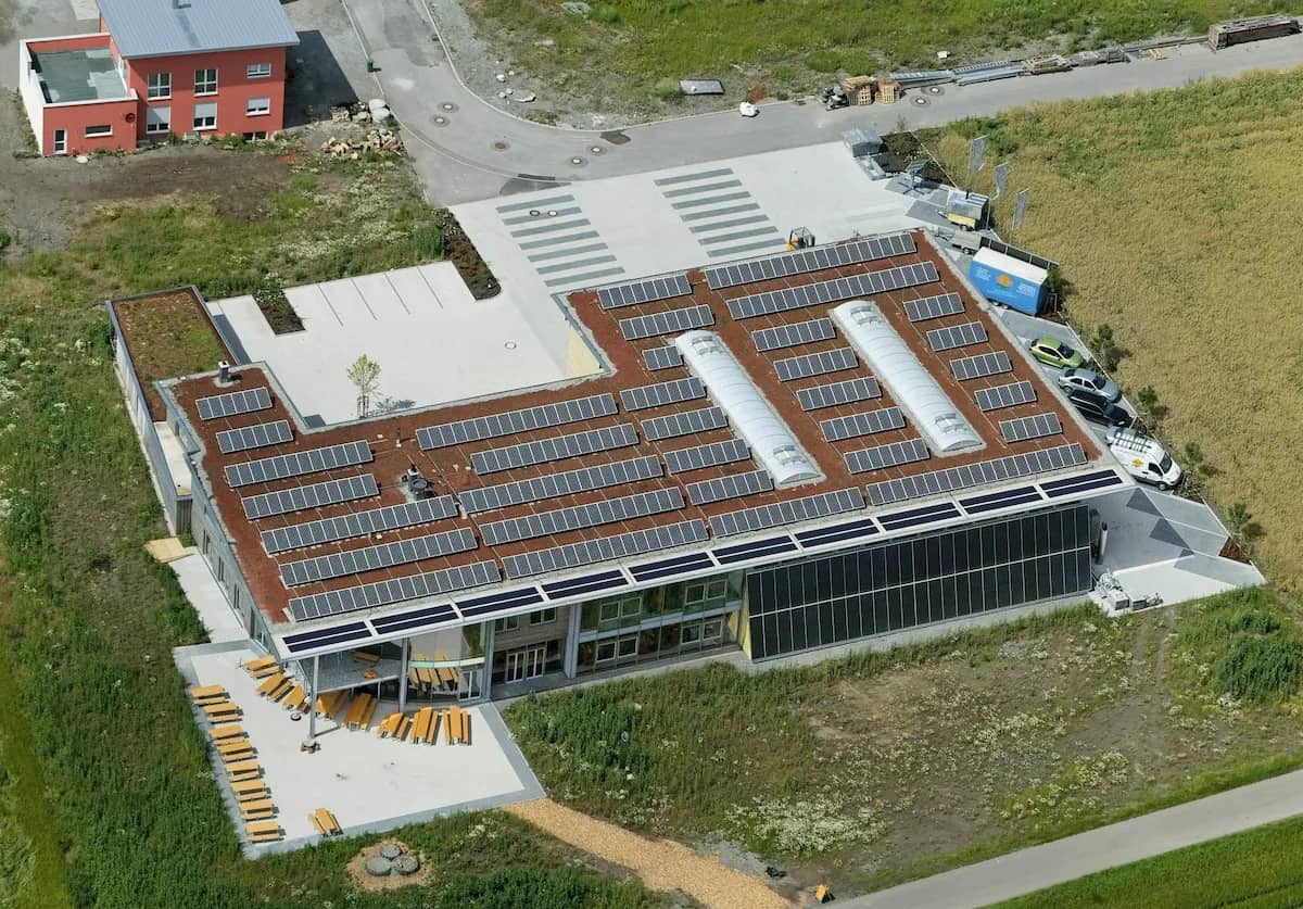 Home battery maker Sonnen files for insolvency months after Shell sold it