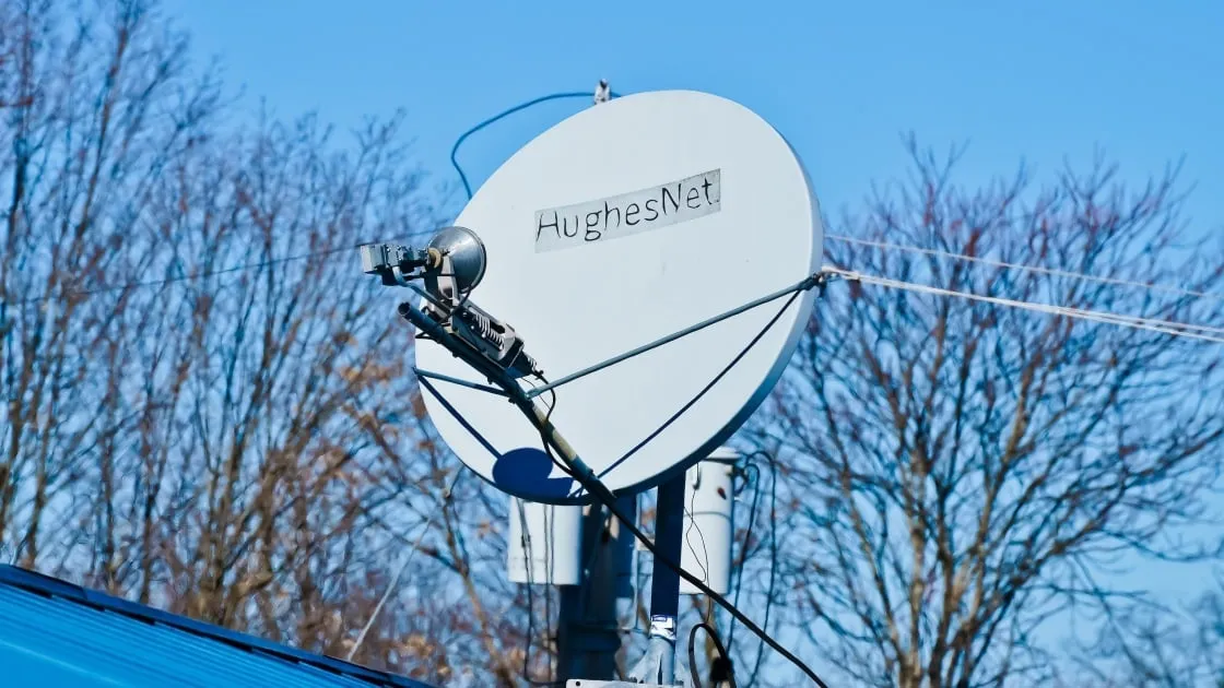 HughesNet Loses Over Half Its Satellite Subscribers to Starlink