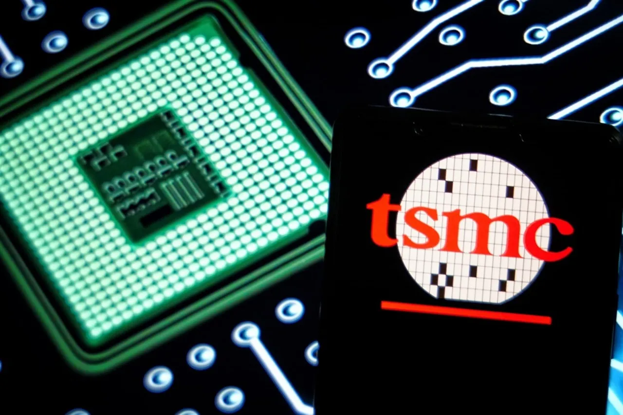 AUO board approves NT$38.8B sale of Taichung Phase II plant to TSMC