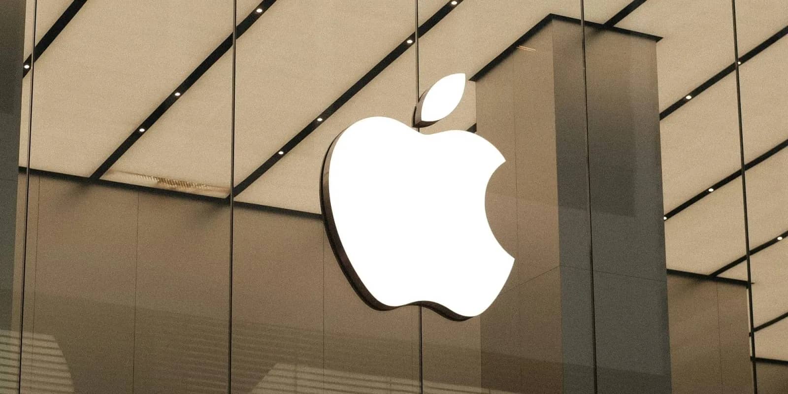 Apple guides 14-17% revenue growth for June quarter