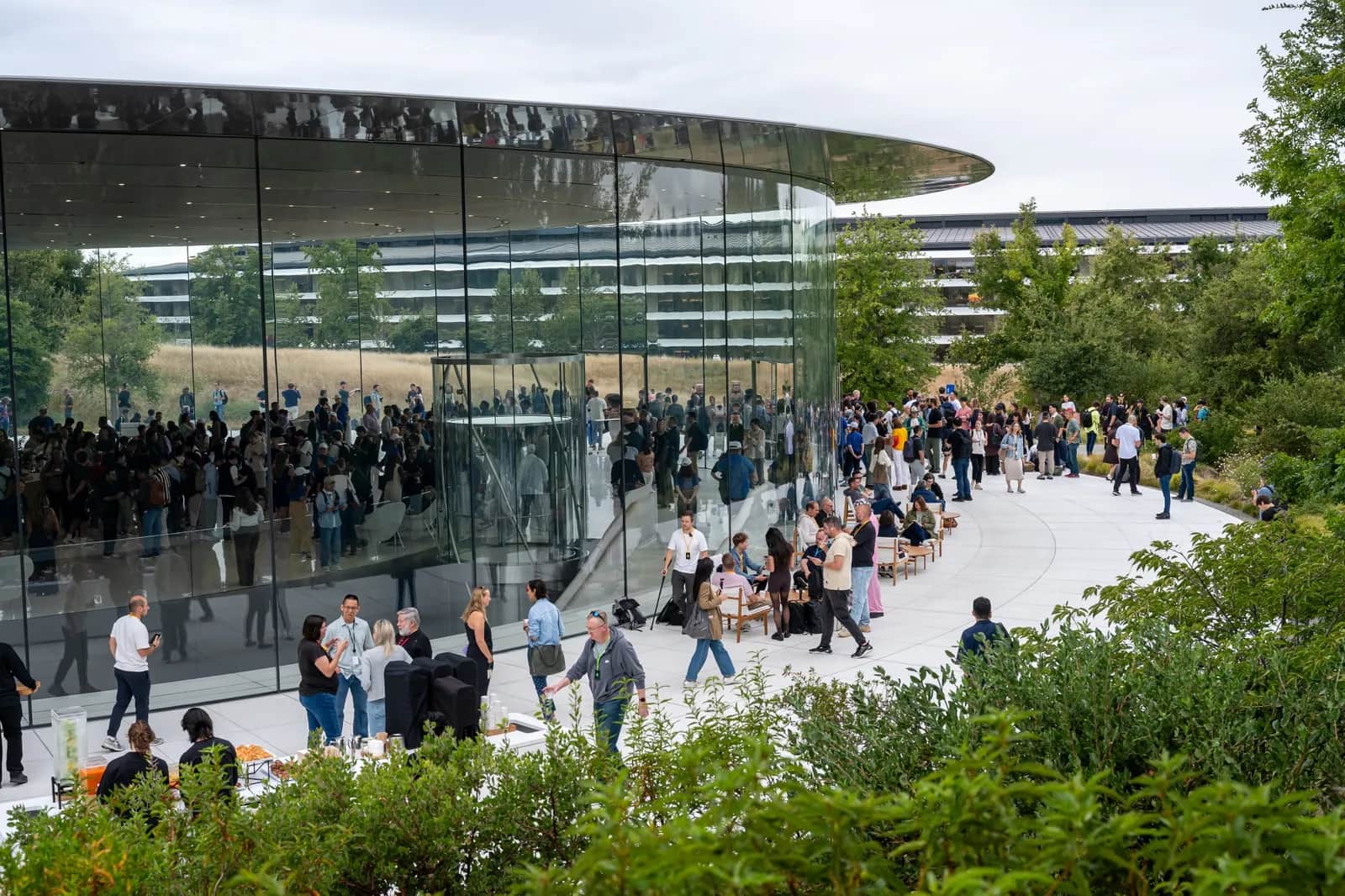 Apple Foldable iPhone Event Underway Under New CEO