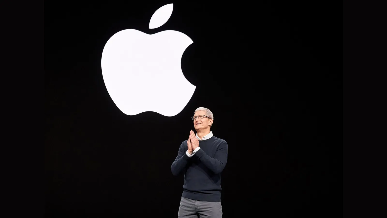 John Ternus to Succeed Tim Cook as Apple CEO on September 1
