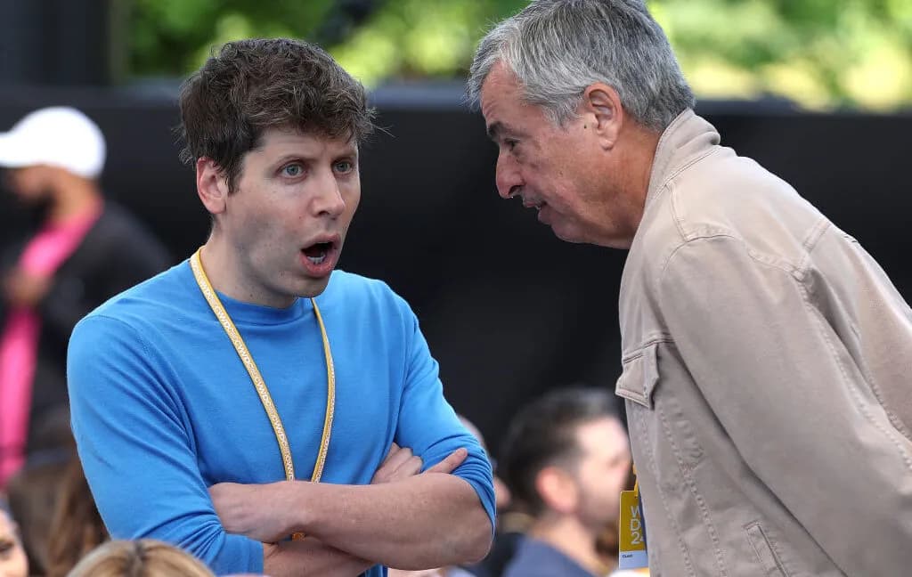 OpenAI Weighs Legal Options After Apple ChatGPT Deal Disappoints